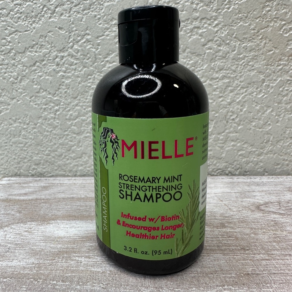 $4 🌙 Mielle Rosemary Mint‎ Strengthening Shampoo